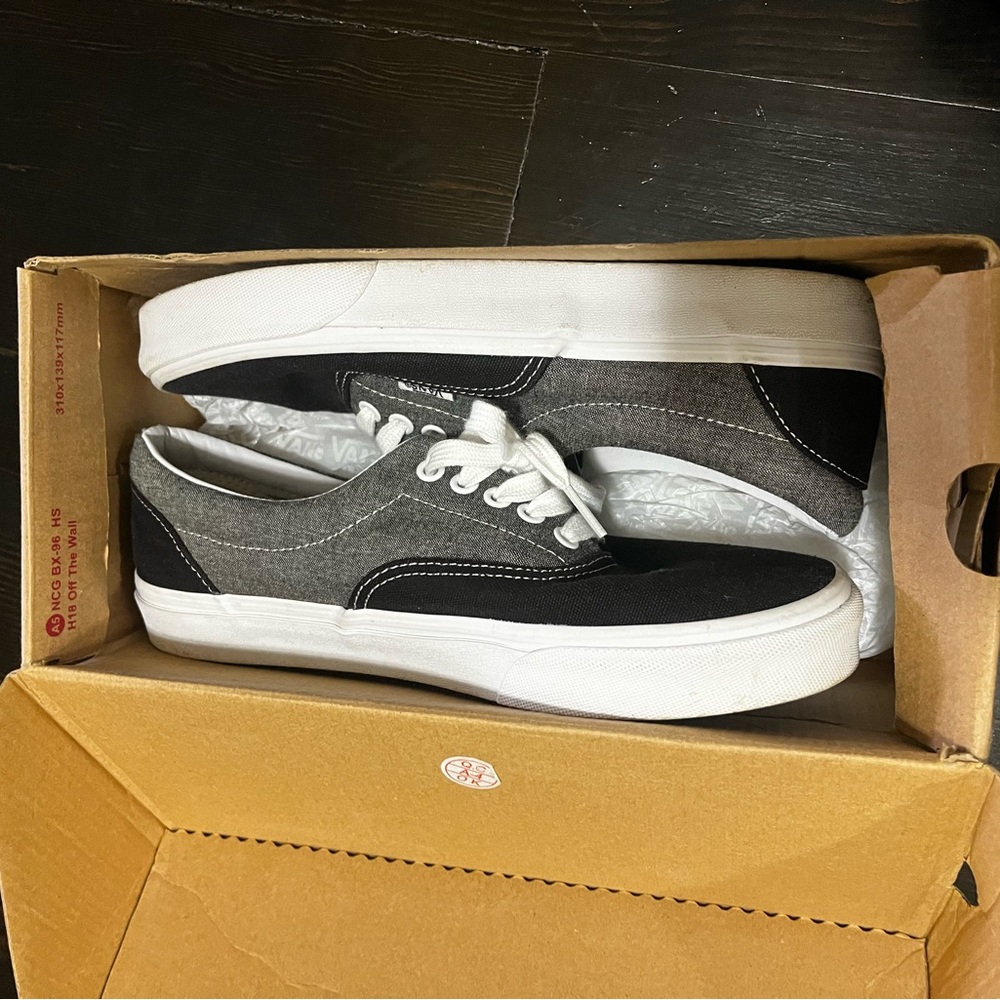 Vans Authentic